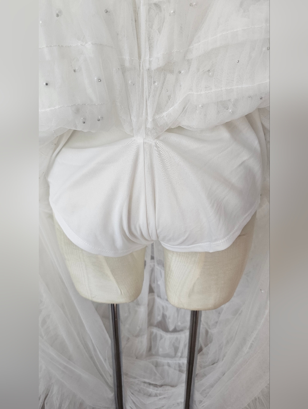 Blithe La Maxi Dress White L - Picture 7 of 10